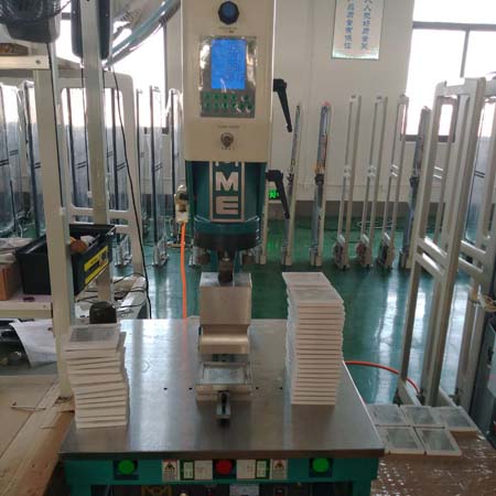 焊接機.jpg 焊接機.jpg